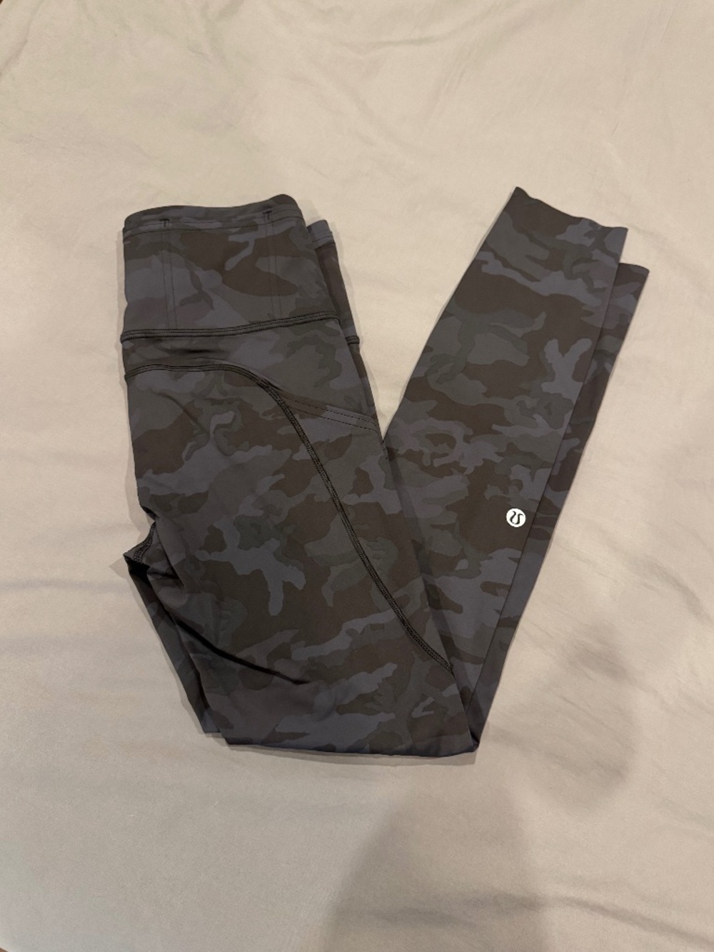 Lululemon Fast and Free High-Rise Crop Leggings Heritage Camo Deep Coal